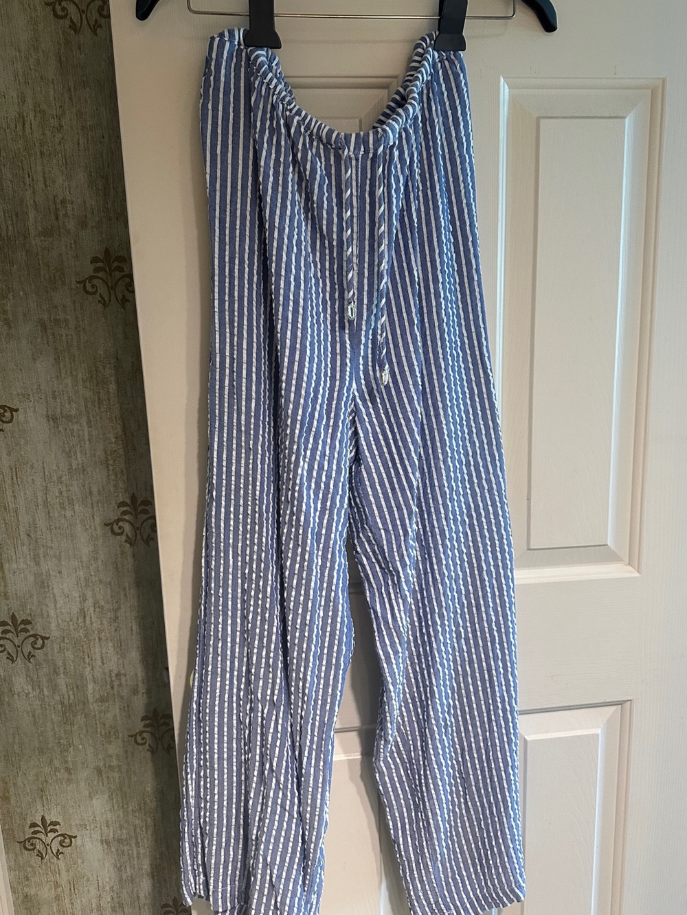 NWOT, never worn, Blue Island beach pants